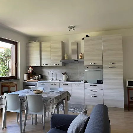 Apartamento La Casa Del Conte - Feriolo Di Con Giardino Privato Baveno